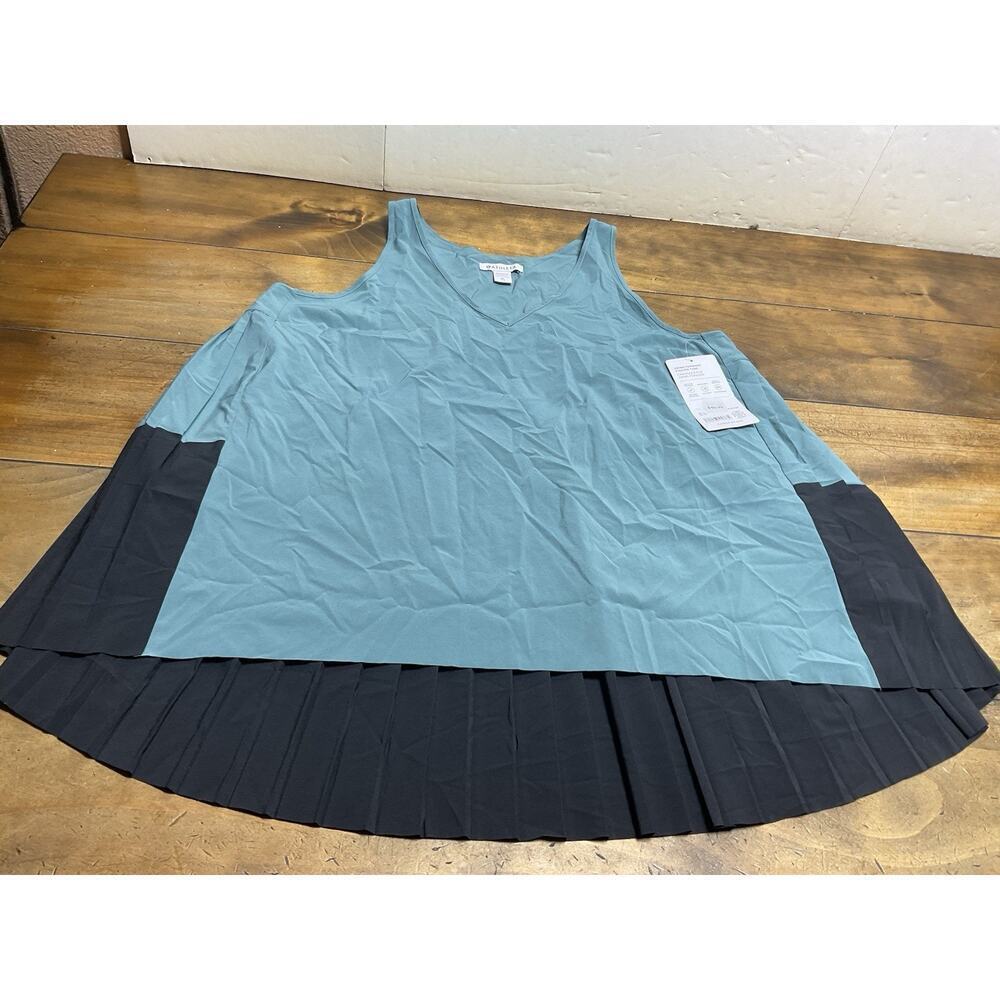 Athleta Swing Forward Tank Pleated Teal & Black V Neck Sleeveless Top Size XL